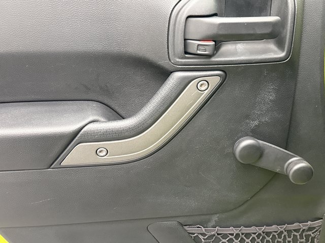 Used 2017 Jeep Wrangler Sport AWD/4WD image 9