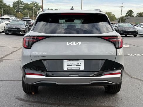 New 2026 Kia Sportage SX image 4