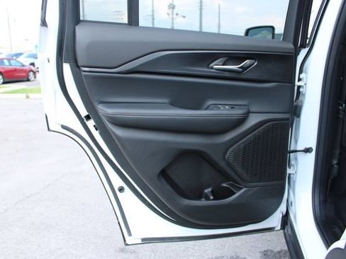 Used 2025 Jeep Grand Cherokee Laredo w/ MOPAR Finishing Package RWD image 29