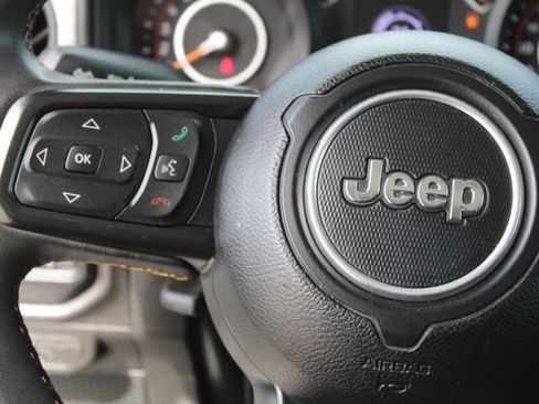 Used 2024 Jeep Wrangler Unlimited Sport AWD/4WD image 19