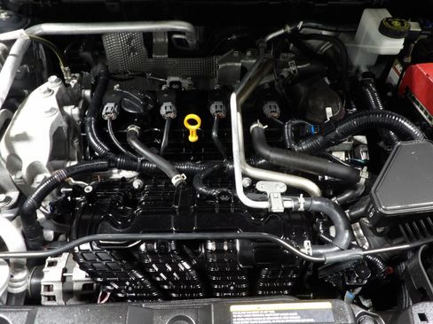 Used 2021 Nissan Rogue S image 24