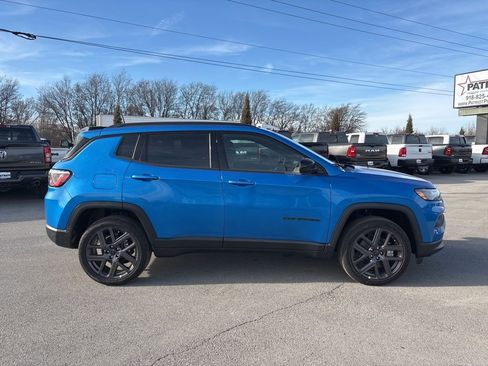 New 2026 Jeep Compass Latitude image 2