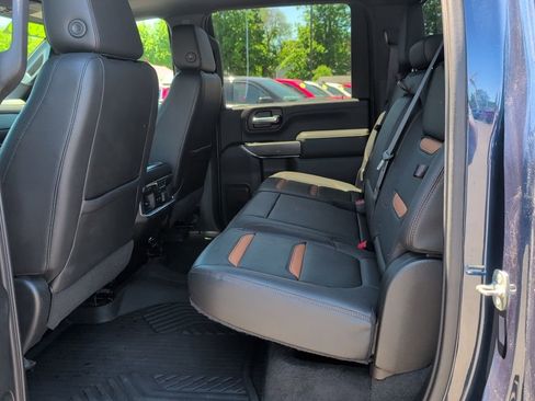 Used 2020 GMC Sierra 3500 AT4 w/ AT4 Premium Package AWD/4WD image 16
