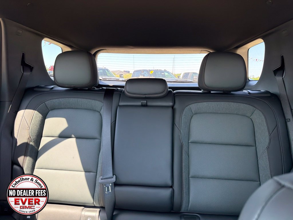 New 2027 GMC Terrain AT4 w/ Convenience Package III AWD/4WD image 19