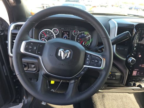 Used 2025 RAM 2500 Big Horn image 14