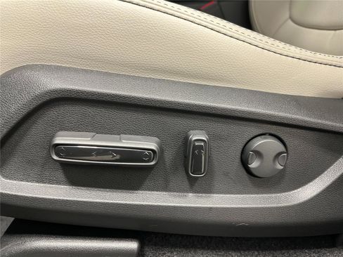 New 2026 Honda Pilot Touring image 11