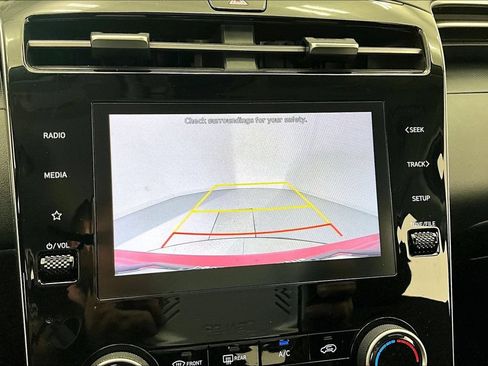 Certified 2022 Hyundai Tucson SEL AWD/4WD image 23