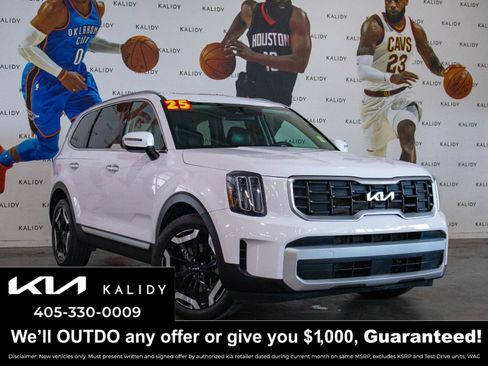 Used 2025 Kia Telluride S AWD/4WD image 1