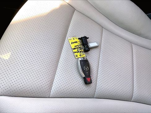 Used 2015 Mercedes-Benz C 300 Sedan image 14