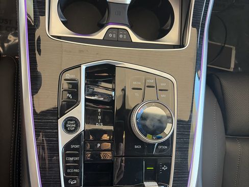 New 2026 BMW X7 M60i AWD/4WD image 13