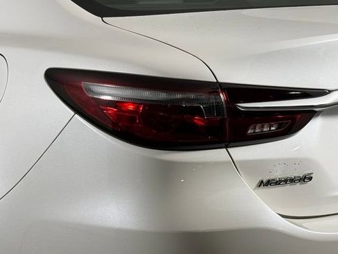 Used 2018 MAZDA MAZDA6 Touring FWD image 13