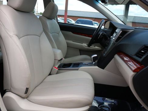 Used 2011 Subaru Legacy 2.5i Limited AWD/4WD image 46