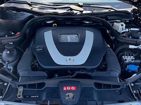 Used 2011 Mercedes-Benz E 350 Sedan image 31