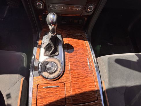 Used 2018 Nissan Armada SV w/ Driver Package RWD image 29