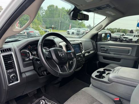 Used 2018 RAM 1500 Big Horn AWD/4WD image 10