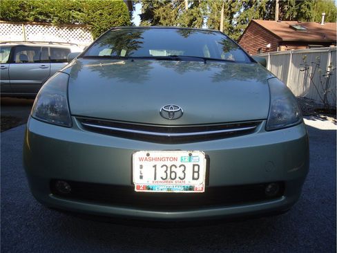 Used 2007 Toyota Prius Touring FWD image 3