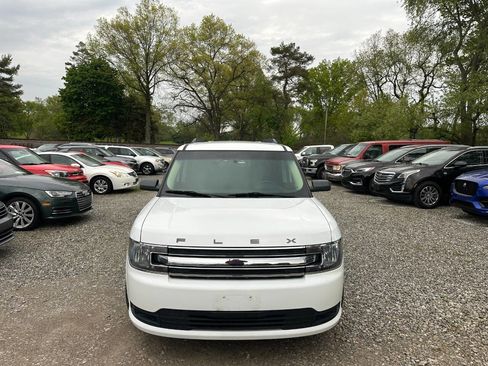 Used 2014 Ford Flex SE FWD image 2