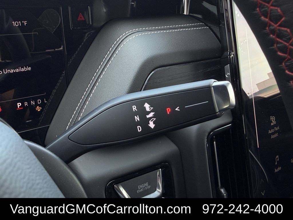 New 2026 GMC Yukon AT4 Ultimate w/ LPO, Floor Liner Package AWD/4WD image 15