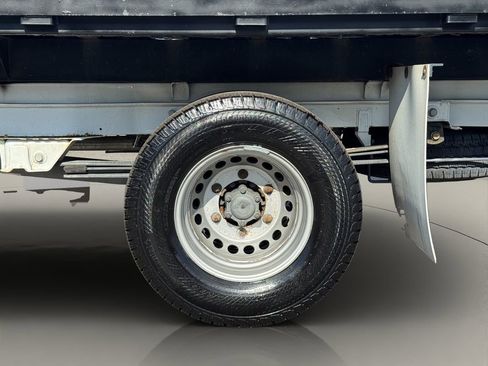 Used 2019 Mercedes-Benz Sprinter 170 w/ Chrome Grille Package image 19