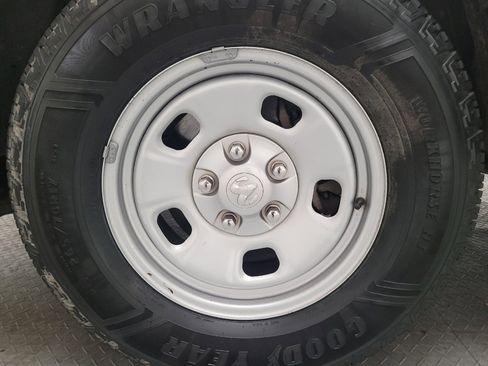Used 2022 RAM 1500 Tradesman RWD image 31