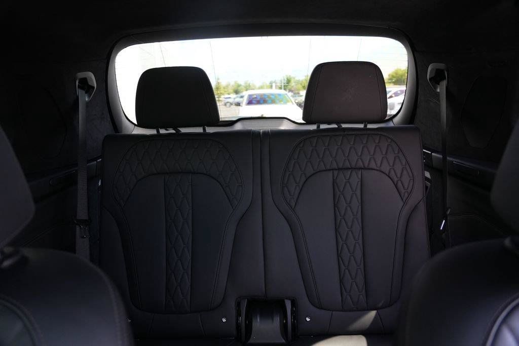 Used 2024 BMW X7 M60i w/ Executive Package AWD/4WD image 26