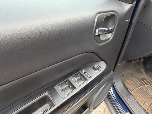 Used 2016 Jeep Patriot Sport w/ Power Value Group FWD image 15