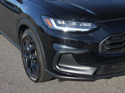 Used 2024 Honda HR-V Sport image 8