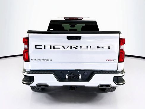 Used 2024 Chevrolet Silverado 1500 RST w/ Z71 Off-Road Package AWD/4WD image 5