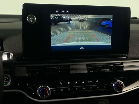 Used 2025 Honda Prologue Eco image 17