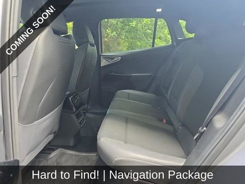 Used 2024 Volkswagen ID.4 Pro S AWD/4WD image 3