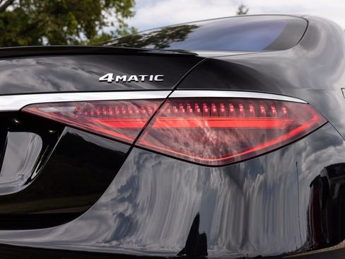 Used 2023 Mercedes-Benz S 580 4MATIC Sedan image 57