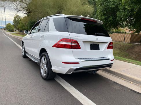 Used 2015 Mercedes-Benz ML 350 2WD w/ Premium 1 Package image 12