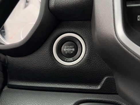 Used 2022 RAM 2500 Lone Star image 18