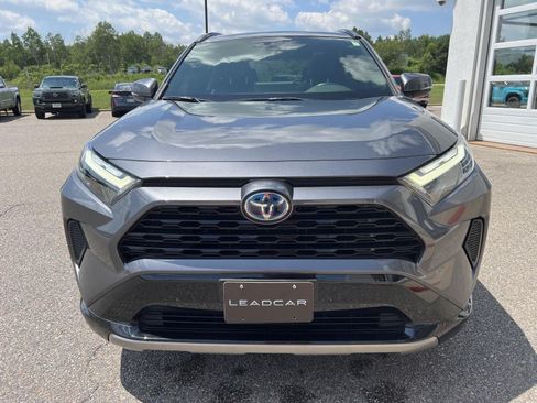 Used 2022 Toyota RAV4 SE AWD/4WD image 10