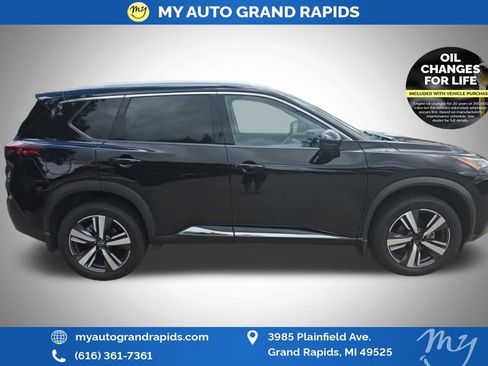 Used 2023 Nissan Rogue SL w/ SL Premium Package AWD/4WD image 2
