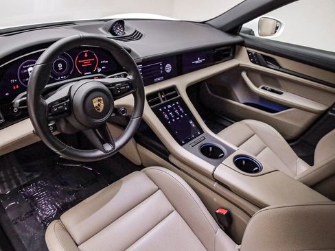 Certified 2022 Porsche Taycan 4S AWD/4WD image 4