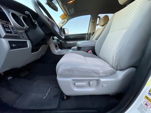 Used 2012 Toyota Tundra 2WD Double Cab w/ SR5 Pkg image 15