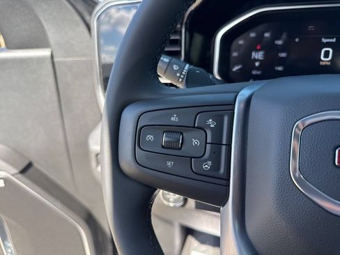 New 2026 GMC Sierra 1500 Elevation w/ Elevation Premium Package AWD/4WD image 30
