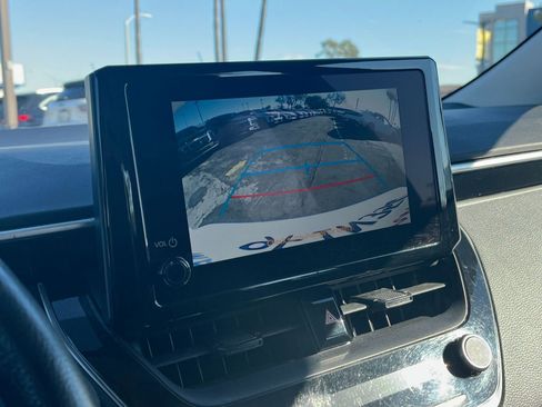 Used 2023 Toyota Corolla LE image 25