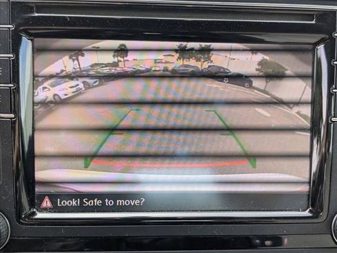 Used 2016 Volkswagen Jetta Sport FWD image 13