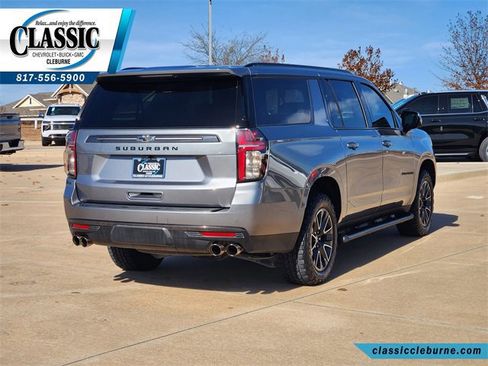 Used 2022 Chevrolet Suburban Z71 w/ Z71 Off-Road Package image 8