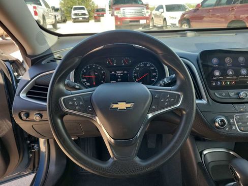 Used 2024 Chevrolet Malibu LT FWD image 19