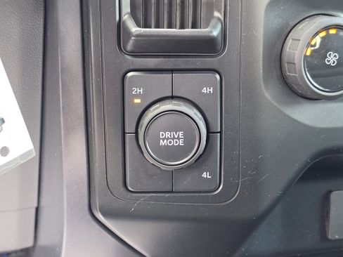 Used 2023 Ford F150 XLT AWD/4WD image 30