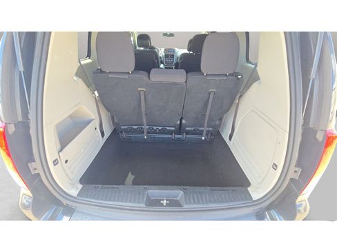 Used 2017 Dodge Grand Caravan SE w/ Power Window Group image 29