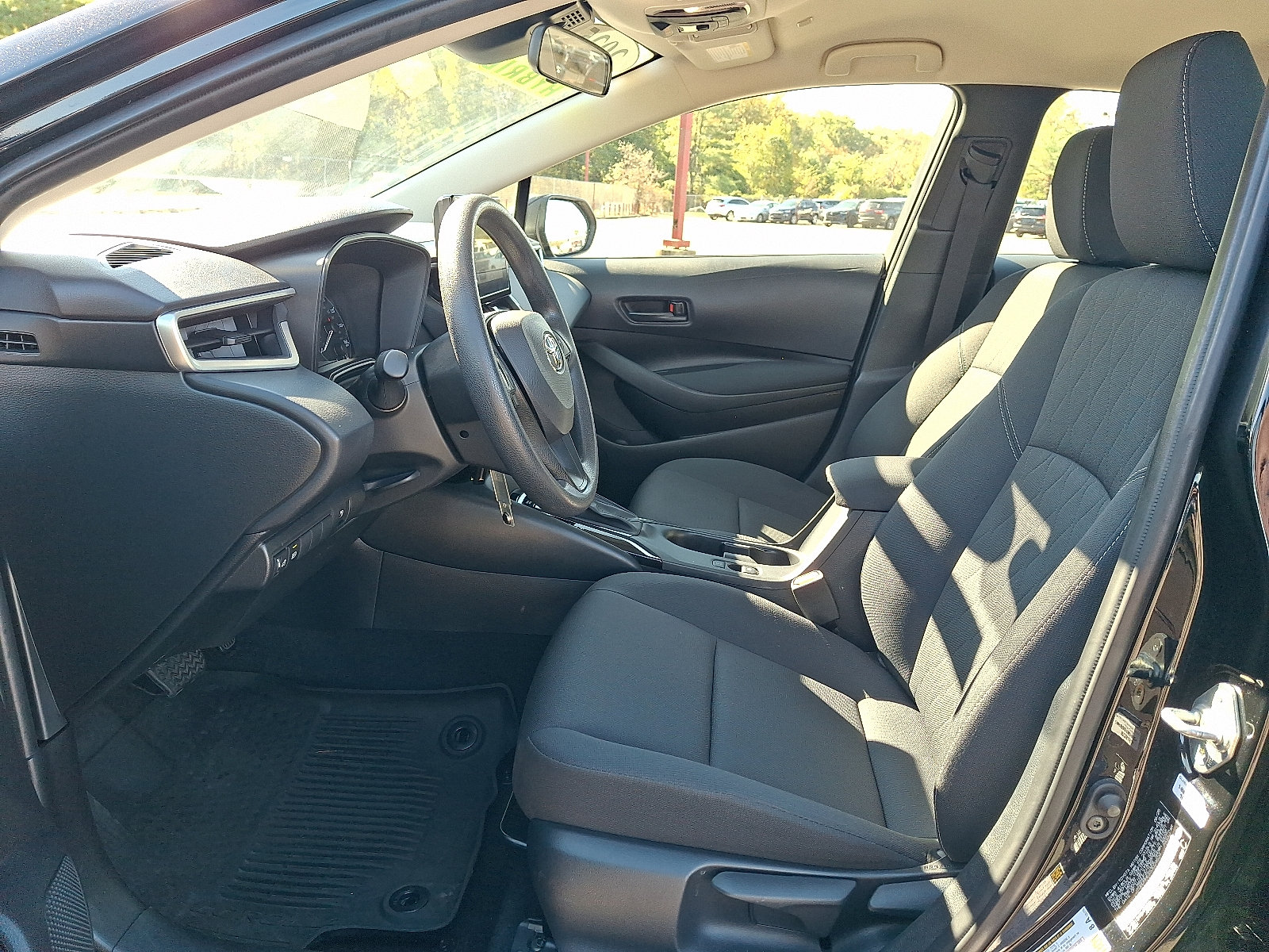 Certified 2025 Toyota Corolla LE AWD/4WD image 14