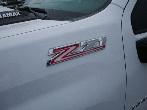 Used 2022 Chevrolet Silverado 3500 LTZ AWD/4WD image 17