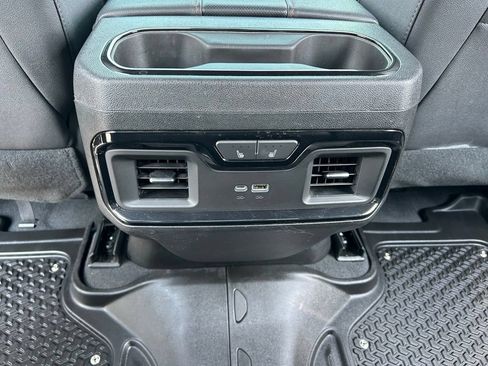 Used 2023 GMC Sierra 1500 AT4 w/ AT4 Premium Package AWD/4WD image 49