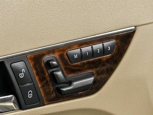 Used 2013 Mercedes-Benz E 350 Cabriolet image 14