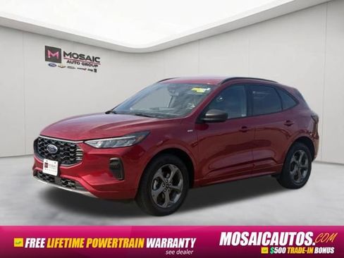 Used 2023 Ford Escape ST-Line w/ Tech Pack #1 AWD/4WD image 3
