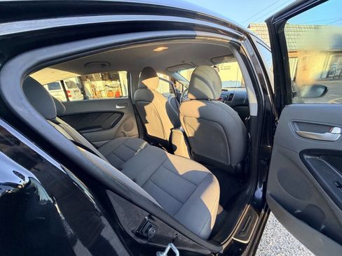 Used 2018 Kia Forte LX image 38